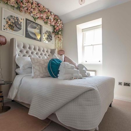 Beautiful, Modern Apartment In Hope Place Bath, 1 Bedroom Luxury City Centre Apartment With Beautiful City Views, A Stones Throw From The Royal Crescent In Bath Buitenkant foto